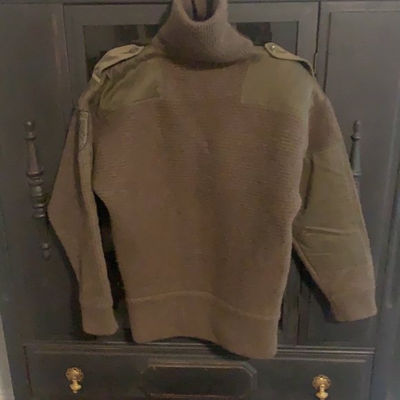 ORIGINAL AUSTRIAN ARMED FORCES SWEATER. RARE FIND! - Picture 4 of 5